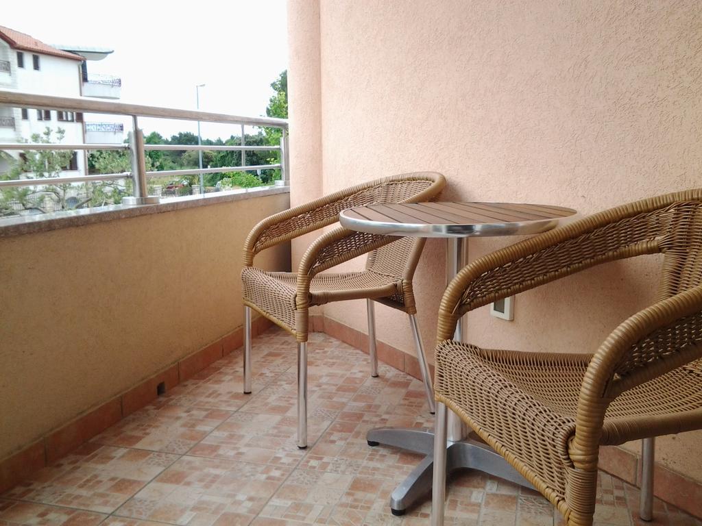 Sunrice Apartman *